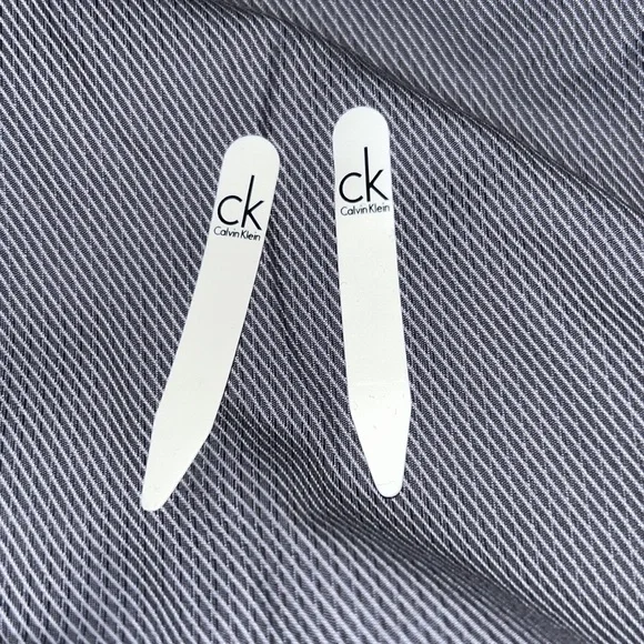 Men’s Calvin Klein Shirt 16 32-33 Pinstriped Long Sleeve Button Down Gray - Picture 7 of 8